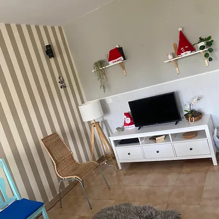 Veronicas Costa Del Silencio * ארונה